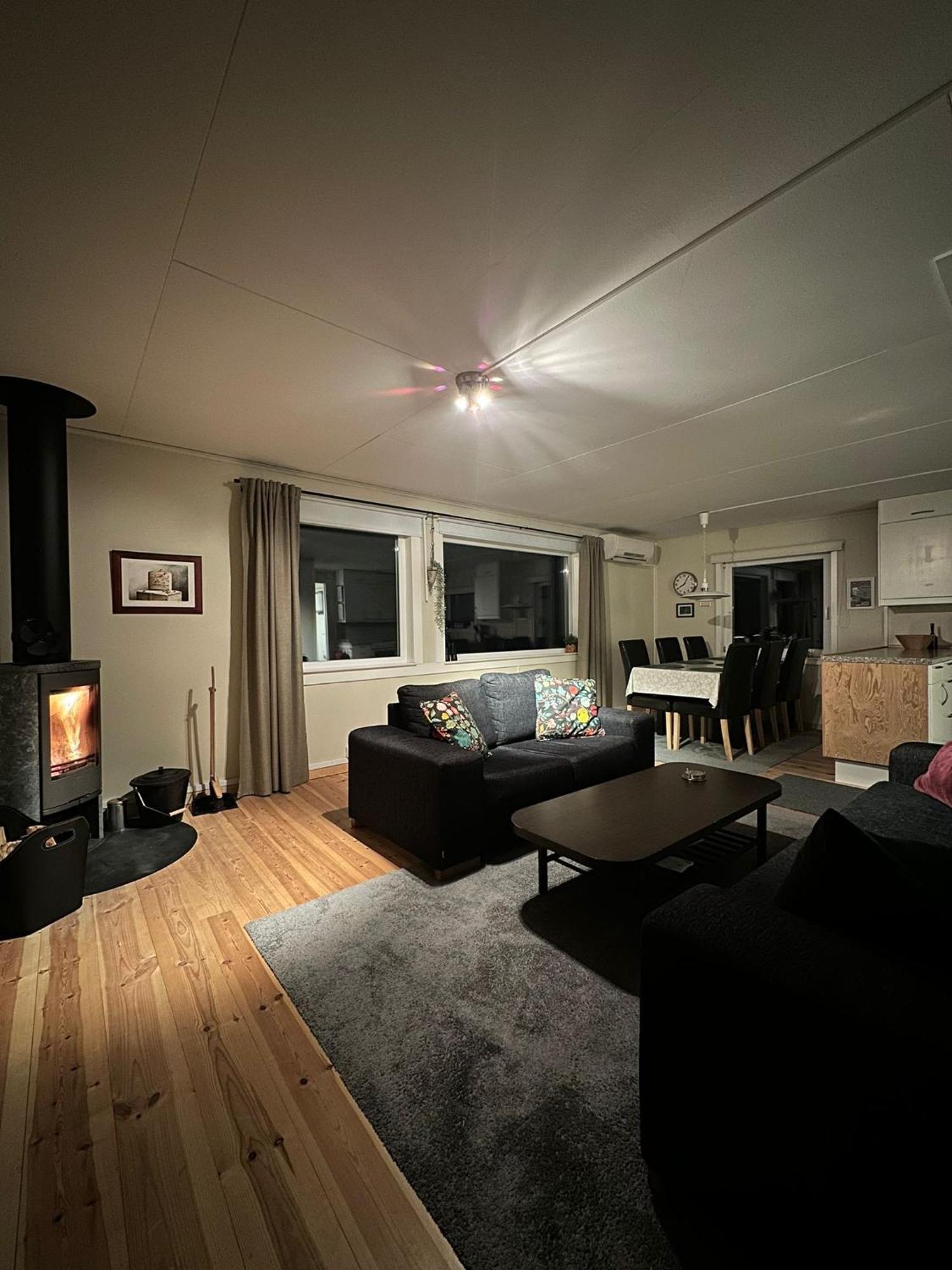Camp Caroli Family House Villa Jukkasjarvi Bagian luar foto