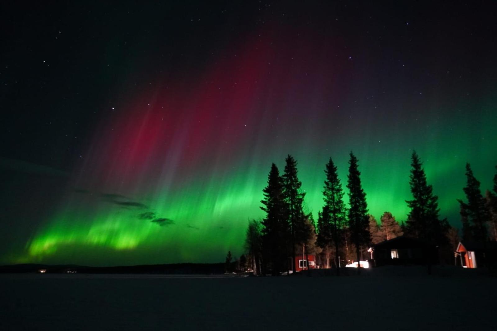 Camp Caroli Family House Villa Jukkasjarvi Bagian luar foto